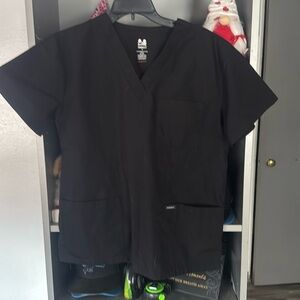 Dagacci scrub top